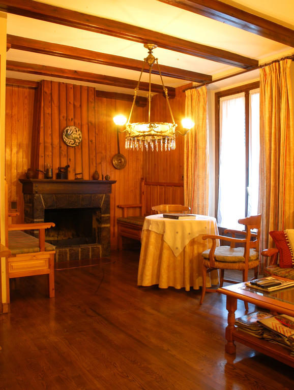 Hotel Casa Frauca Sarvisé Exteriör bild