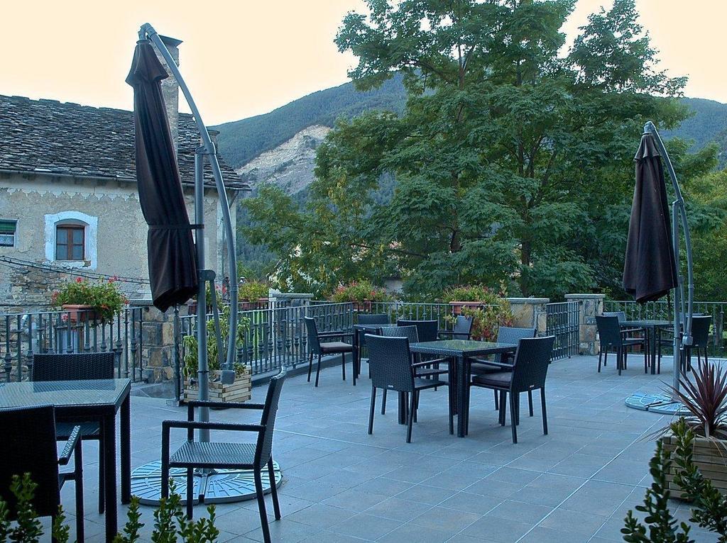 Hotel Casa Frauca Sarvisé Exteriör bild