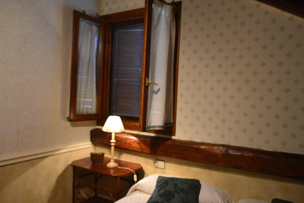 Hotel Casa Frauca Sarvisé Rum bild